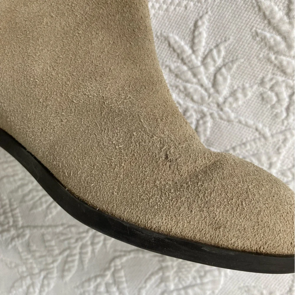 Lucky Brand Calypso Tall Boots Women 8M Suede Leather Beige Minimalist Old Money